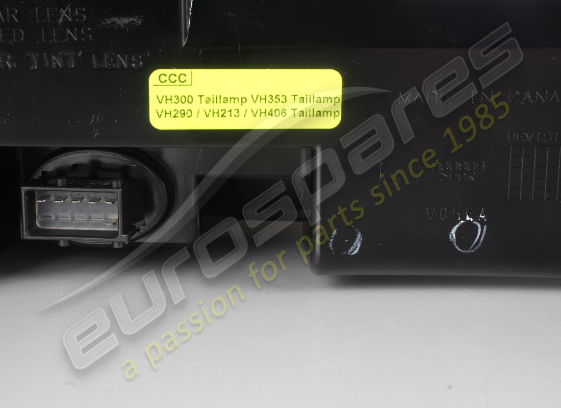 neues aston martin linkes rücklicht (le mans clear). teilenummer 8d333710141 (4)