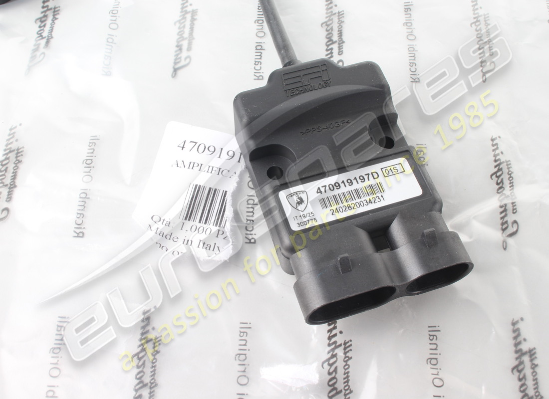 neuer lamborghini booster. teilenummer 470919197d (4)