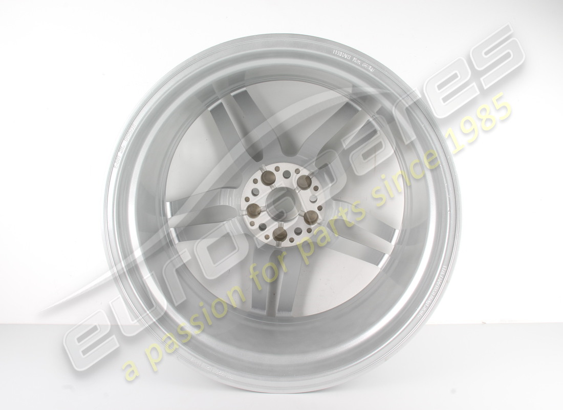 überholte ferrari hintere felge. teilenummer 280506 (2)