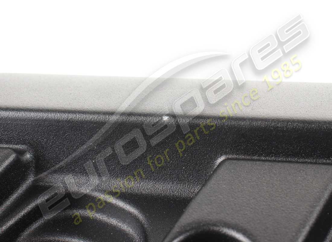new (other) lamborghini cylinder head cover. part number 07l103475f (4)