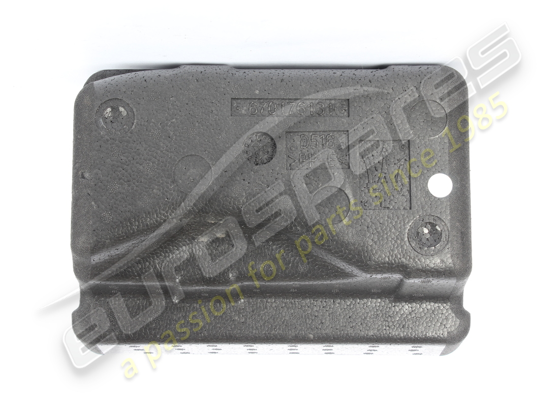 gebrauchtes maserati handschuhbox. teilenummer 670176131 (1)