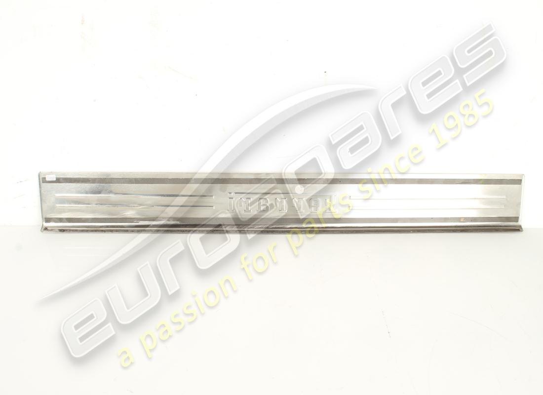 gebrauchte ferrari rechte trittplatte. teilenummer 83315100 (3)