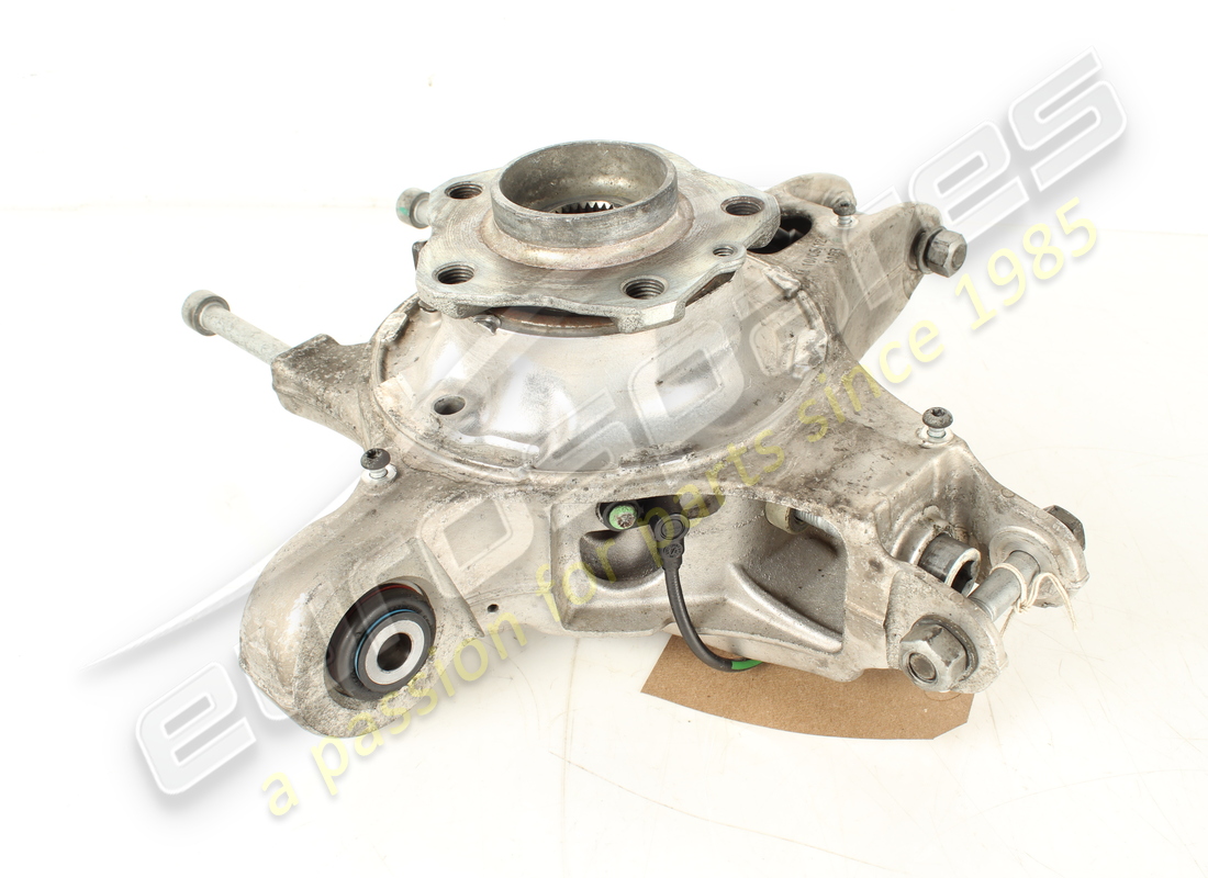 gebrauchter ferrari linker nabenträger. teilenummer 299933 (3)
