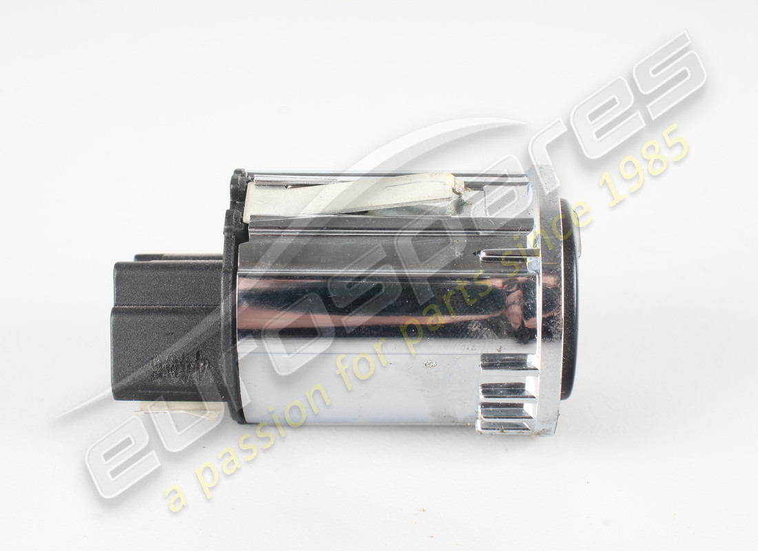 beschädigte aston martin schalterbaugruppe, anfrage klimaanlage. teilenummer 6g3319e755ba (3)