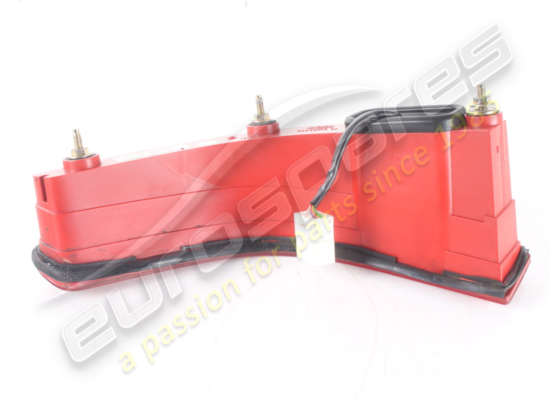 GEBRAUCHTES MASERATI RECHTES RÜCKLICHT. TEILENUMMER 383100138 (3) gebrauchtes maserati rechtes rücklicht. teilenummer 383100138 (3)