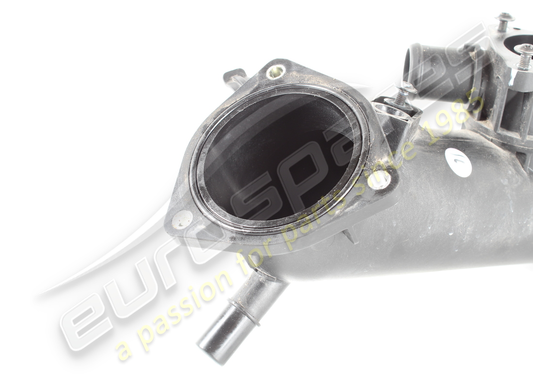GEBRAUCHT FERRARI RH ROHRVERBINDUNGSFASS. TEILENUMMER 844546 (4) gebraucht ferrari rh rohrverbindungsfass. teilenummer 844546 (4)