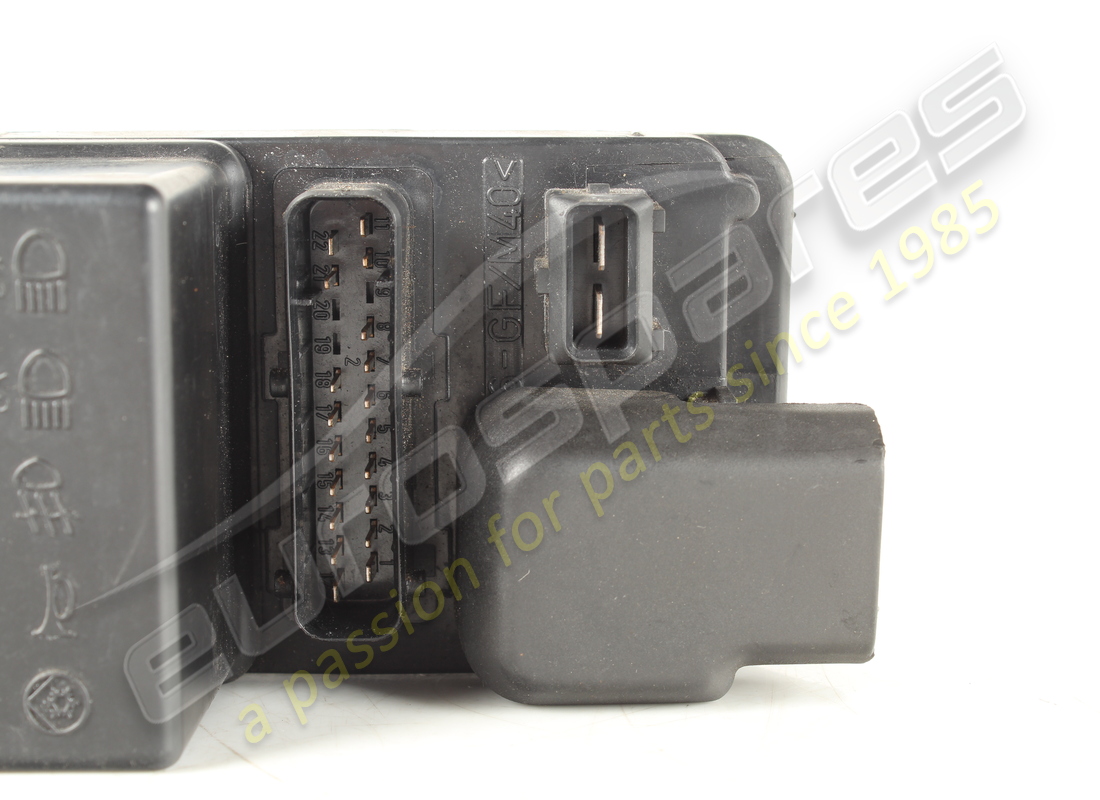 GEBRAUCHT Maserati RH MOTORKOMP. ECU 8248 . TEILENUMMER 373330178 (1)