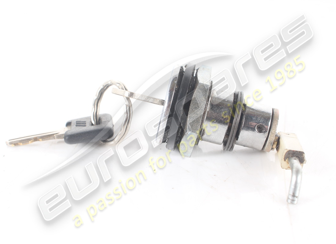 USED FERRARI LOCK SET GTS. PART NUMBER 61817500 (4) used ferrari lock set gts. part number 61817500 (4)