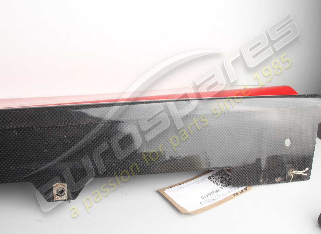 gebrauchte ferrari untertürverkleidung links. teilenummer 86936410 (14)