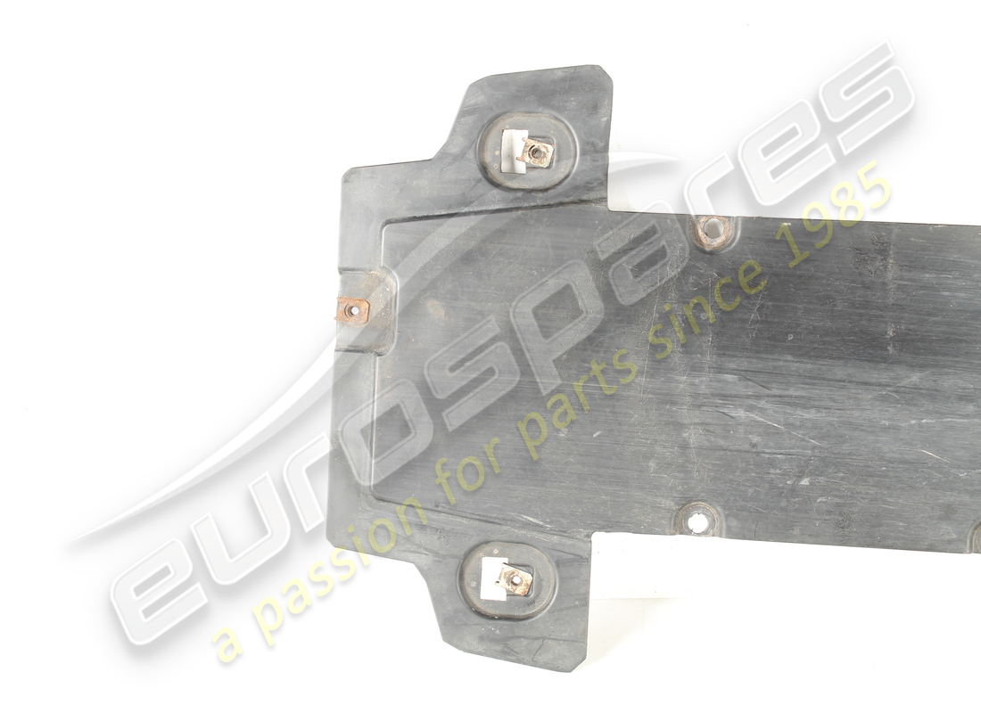 GEBRAUCHT Ferrari ZENTRALER UNTERBODENSCHUTZ. TEILENUMMER 82884900 (1)