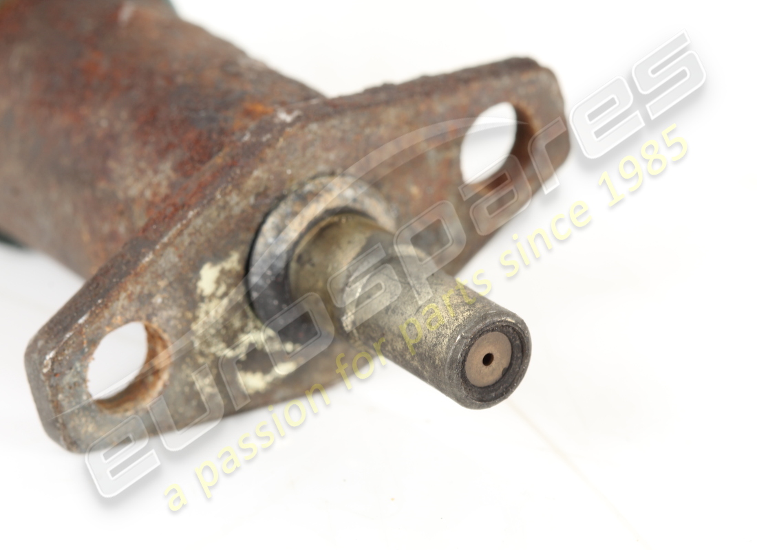 GEBRAUCHTES FERRARI START-EINSPRITZVENTIL. TEILENUMMER 115739 (4) gebrauchtes ferrari start-einspritzventil. teilenummer 115739 (4)