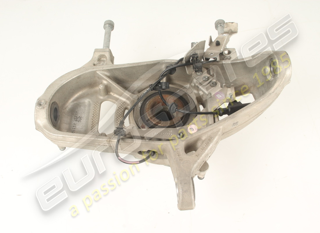 gebrauchter ferrari komplett linker vordernabenträger. teilenummer 862453 (3)