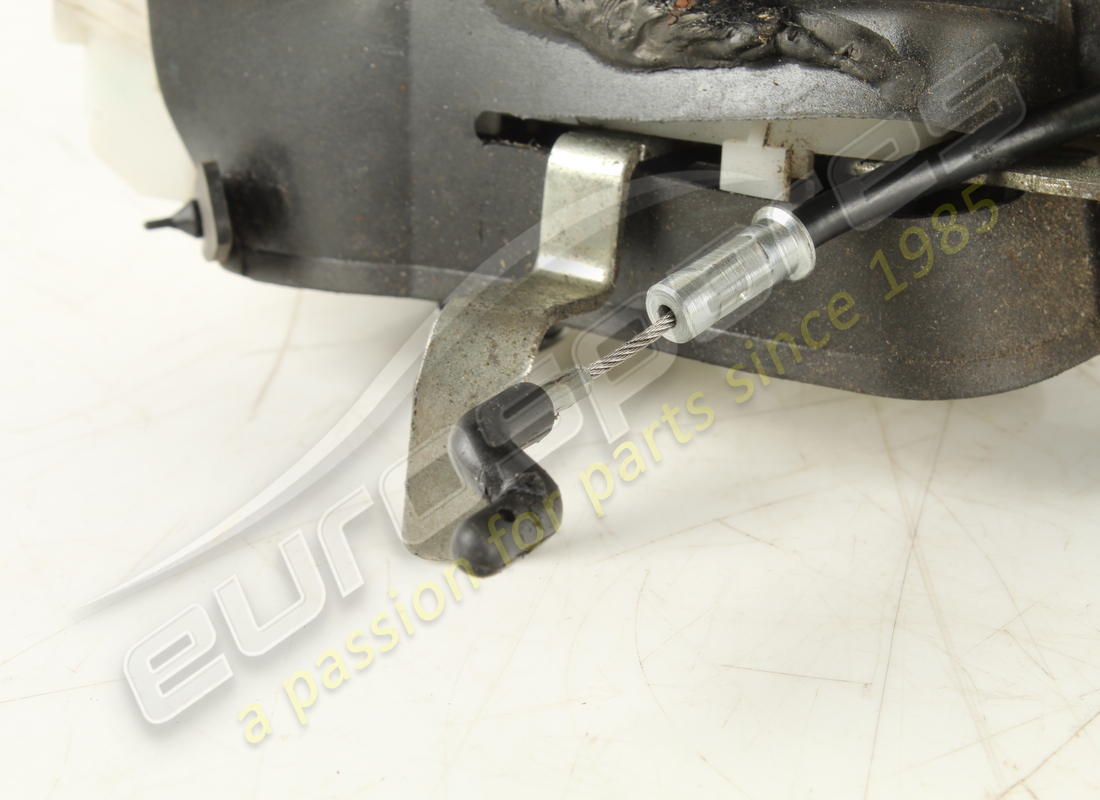 USED MASERATI LH REAR DOOR LOCK. PART NUMBER 68206500 (3) used maserati lh rear door lock. part number 68206500 (3)