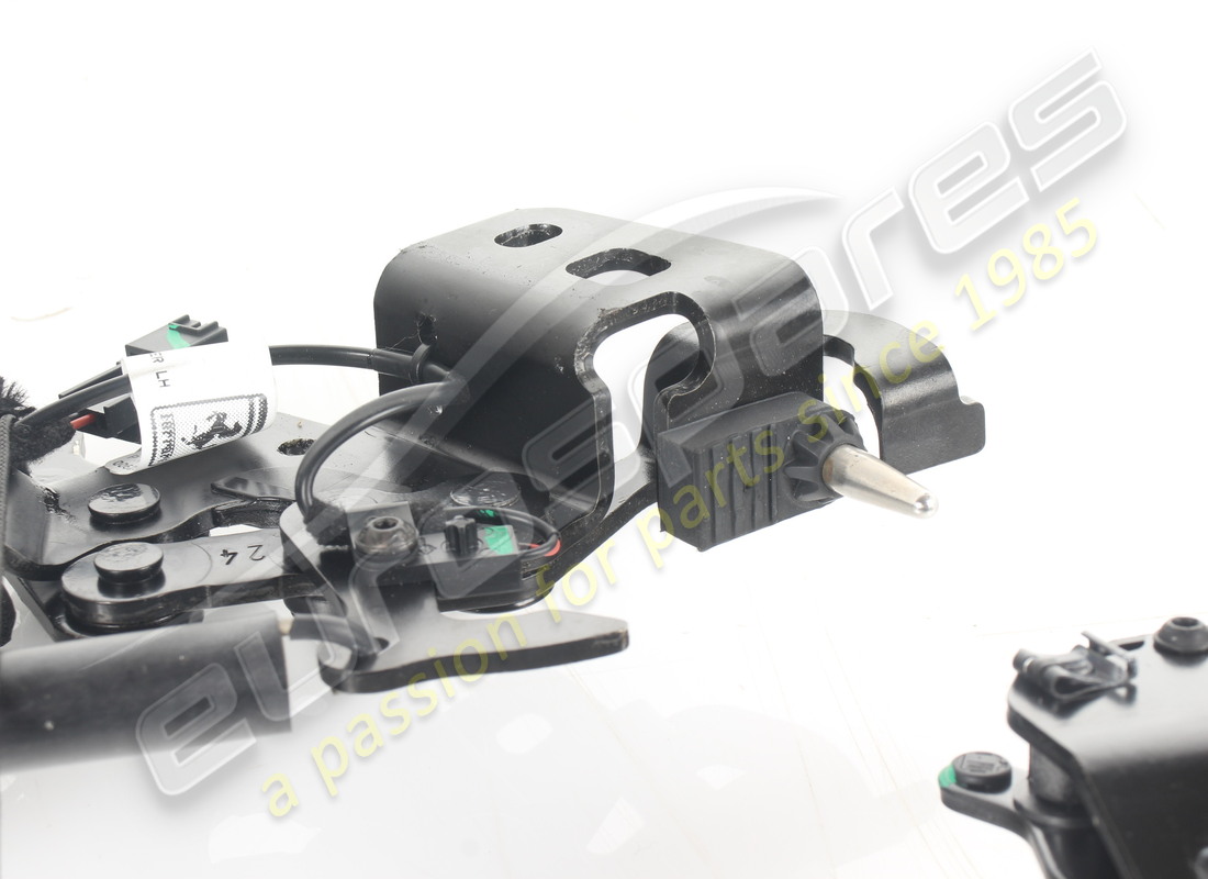 gebrauchte ferrari lh tonneau cover kinematik. teilenummer 968589 (6)