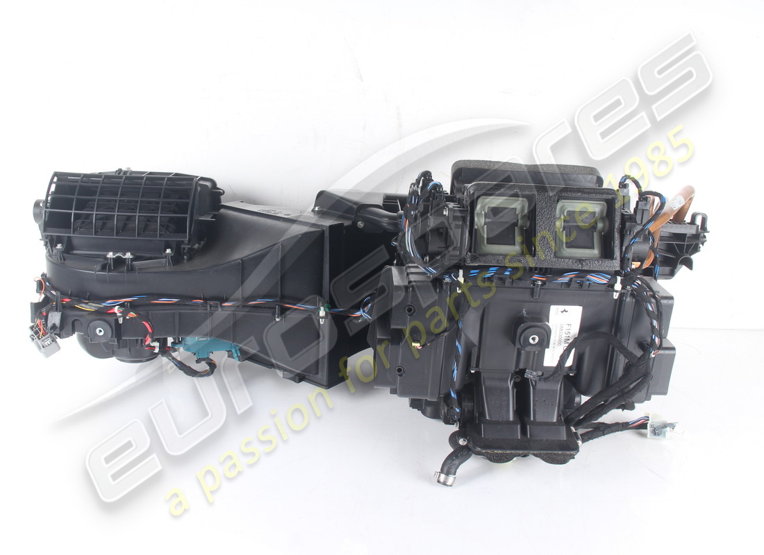 GEBRAUCHTE FERRARI KOMPLETTE KLIMAANLAGE. TEILENUMMER 88330900 (5) gebrauchte ferrari komplette klimaanlage. teilenummer 88330900 (5)