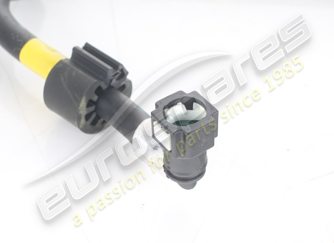 GEBRAUCHT FERRARI KRAFTSTOFFZUFUHRLEITUNG, HINTERER ABSCHNITT TEILENUMMER 285160 (4) gebraucht ferrari kraftstoffzufuhrleitung, hinterer abschnitt teilenummer 285160 (4)