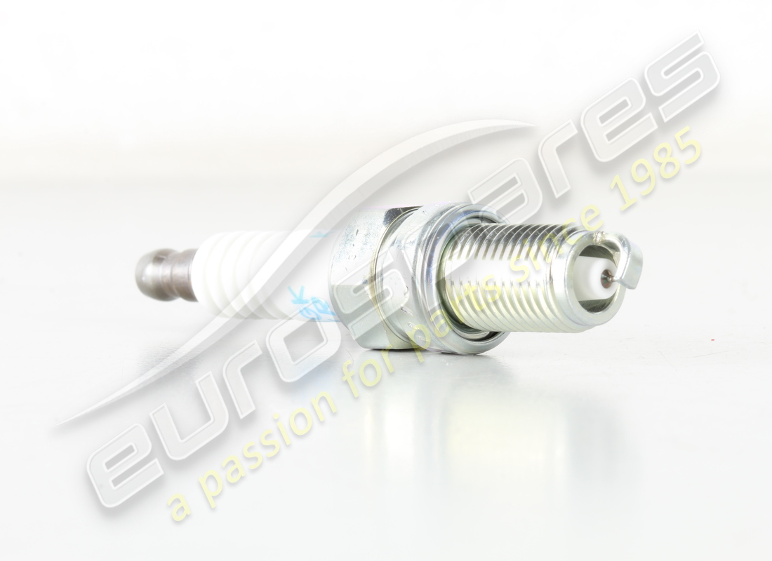 neue ngk zündkerze. teilenummer 410905619 (3)