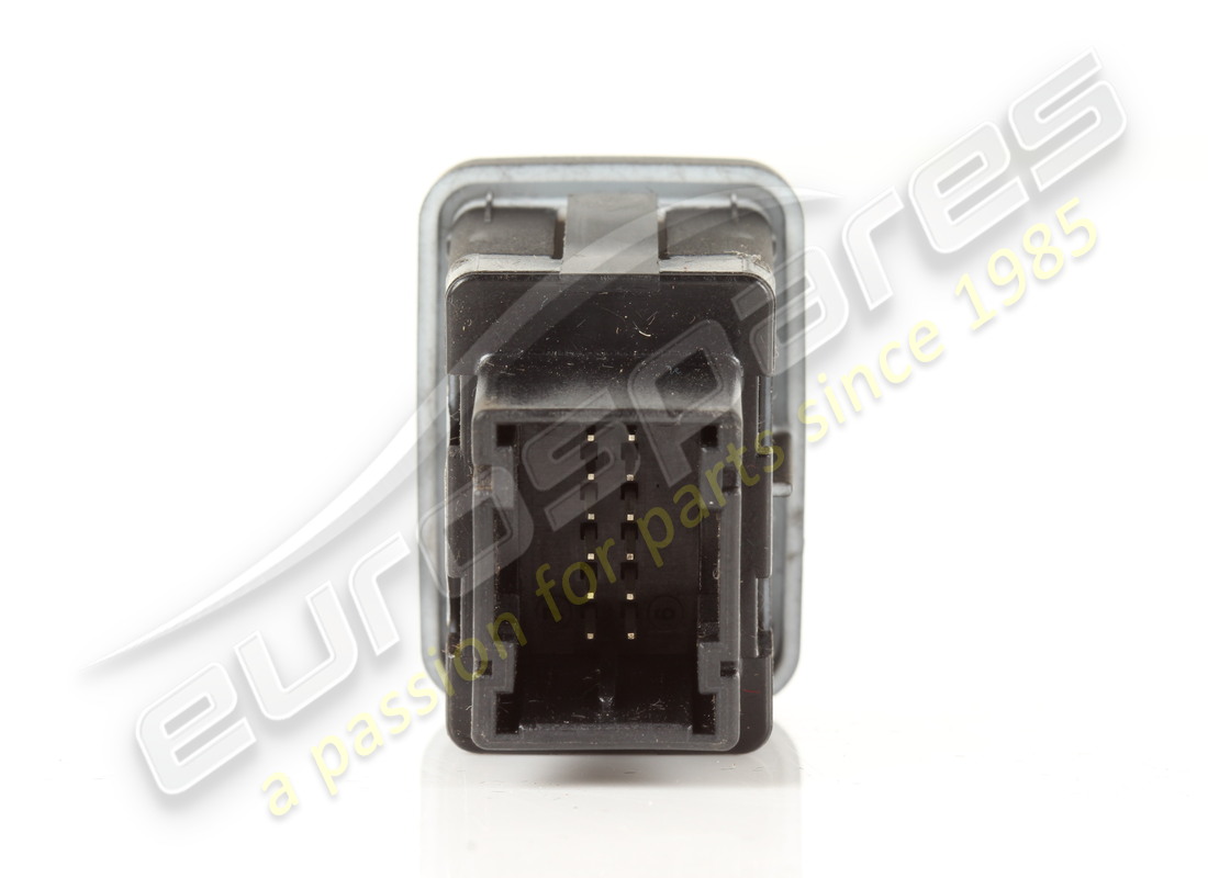 gebrauchte ferrari usb-buchse. teilenummer 303226 (4)