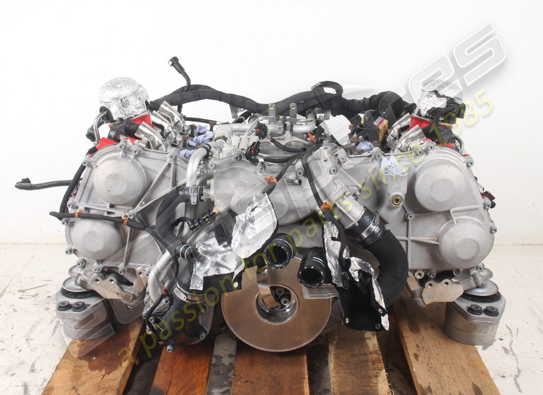 gebrauchter ferrari 296 motor. teilenummer 985000364 (5)