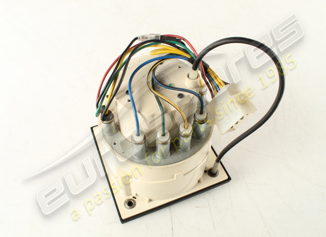 USED FERRARI SPEEDO HEAD KPH AUTO. PART NUMBER 2578030810 (3) used ferrari speedo head kph auto. part number 2578030810 (3)