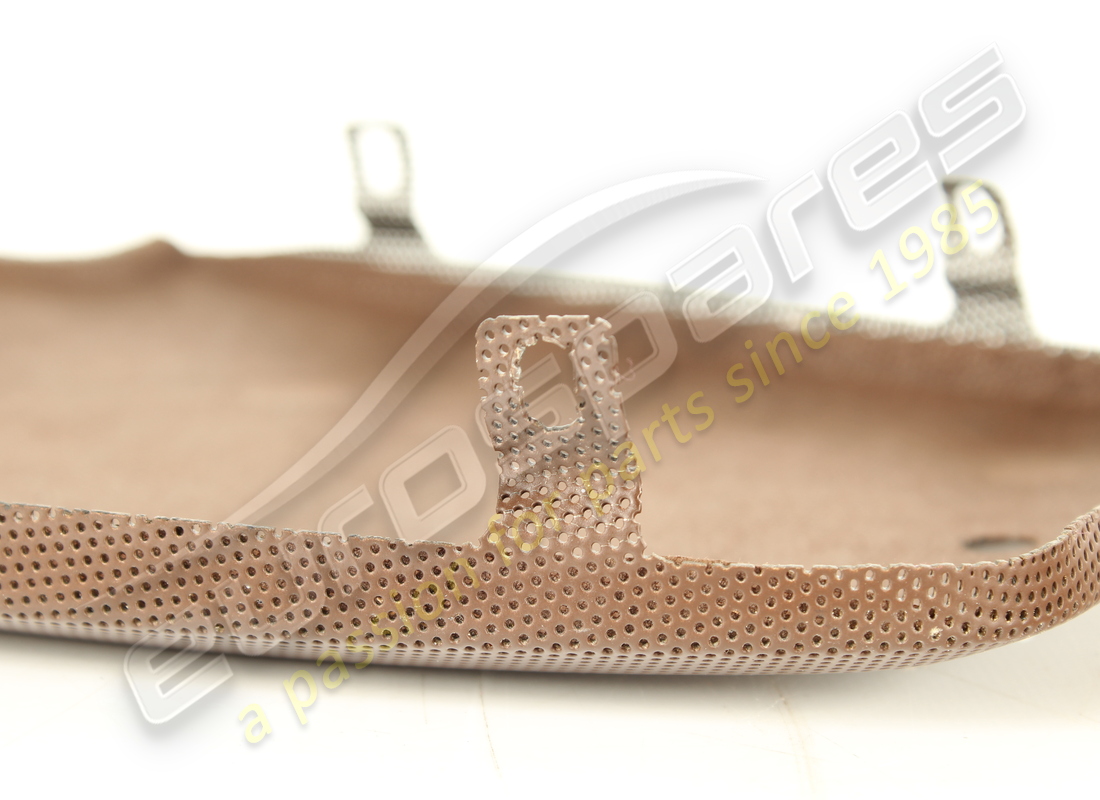 gebrauchtes ferrari hochtönergitter. teilenummer 83047807 (4)