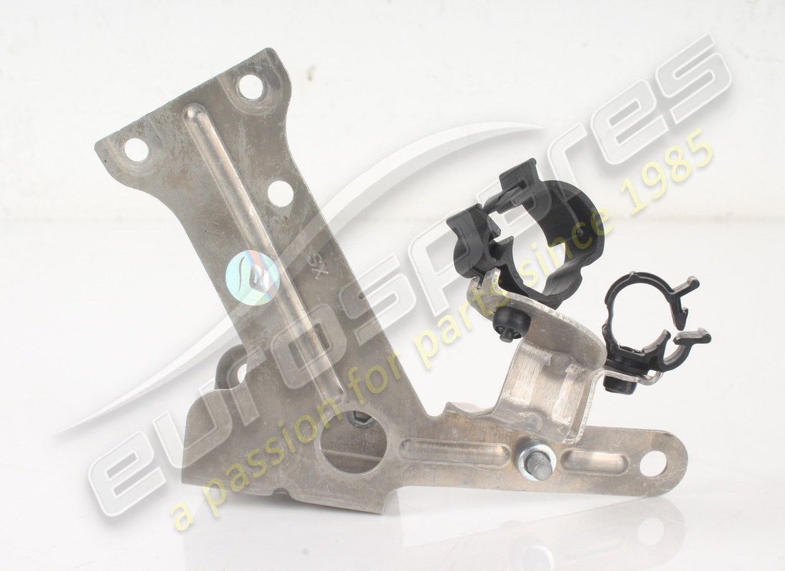 GEBRAUCHT Ferrari STAFFA SENSORI GPF SX . TEILENUMMER 775250 (1) GEBRAUCHT Ferrari STAFFA SENSORI GPF SX . TEILENUMMER 775250 (1)