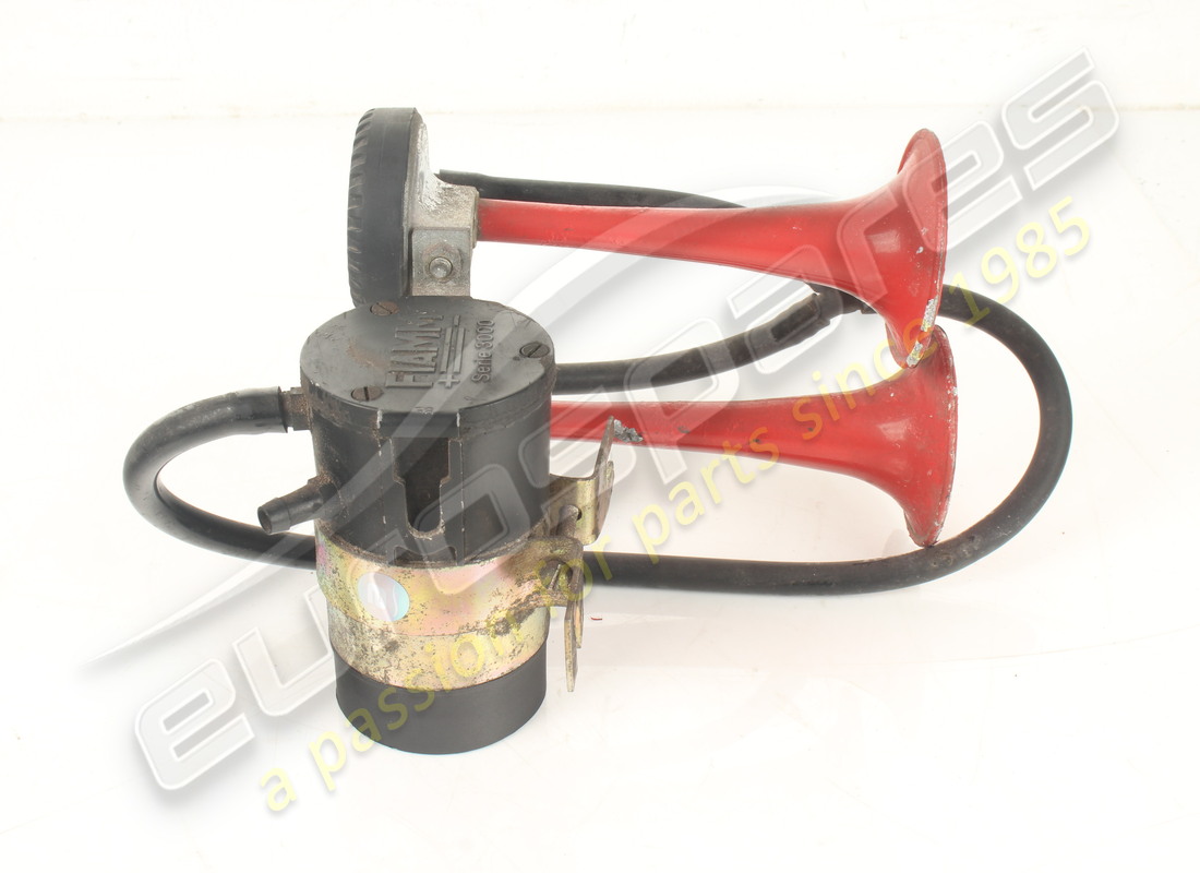 gebrauchter eurospares kompressor mit hörnern und rohren. teilenummer eap1721856 (3)