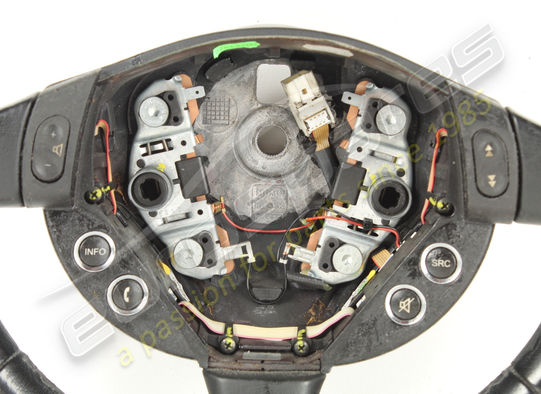 gebrauchtes maserati lenkrad schwarz. teilenummer 981340100 (2)