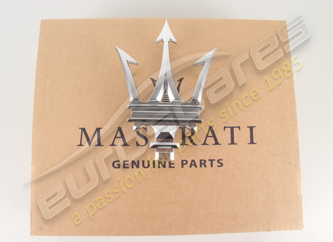 neues maserati maserati-abzeichen. teilenummer 670200654 (3)