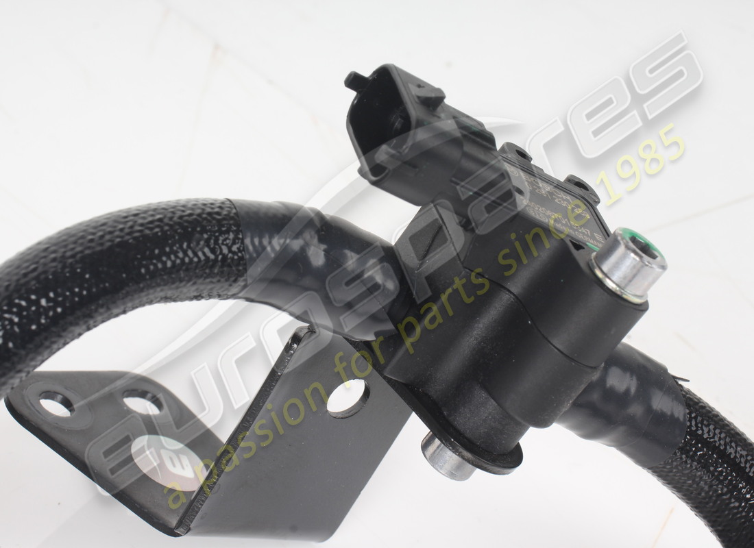 gebraucht ferrari rohr von tev sx zu venturi sx. teilenummer 808848 (3)