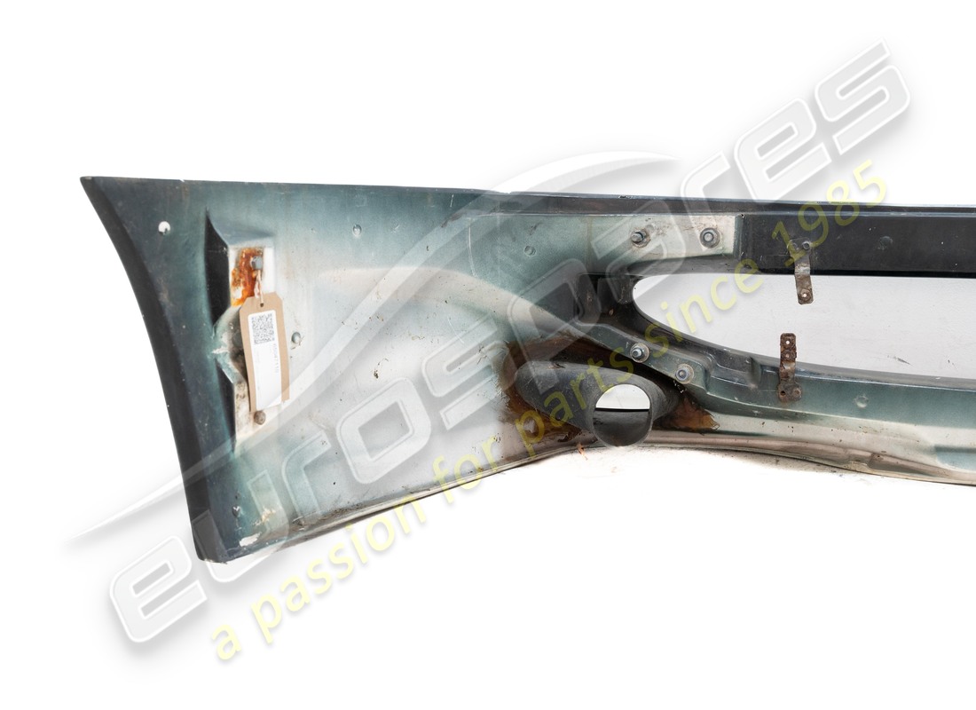 gebrauchter ferrari frontstoßstange. teilenummer 65047110 (10)