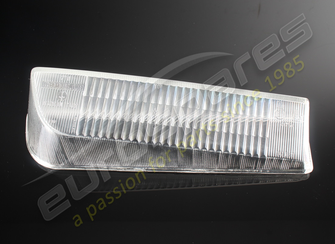 NEU Eurospares RECHTS UNTERE KUNSTSTOFFLINSE. TEILENUMMER 61882300L (1)