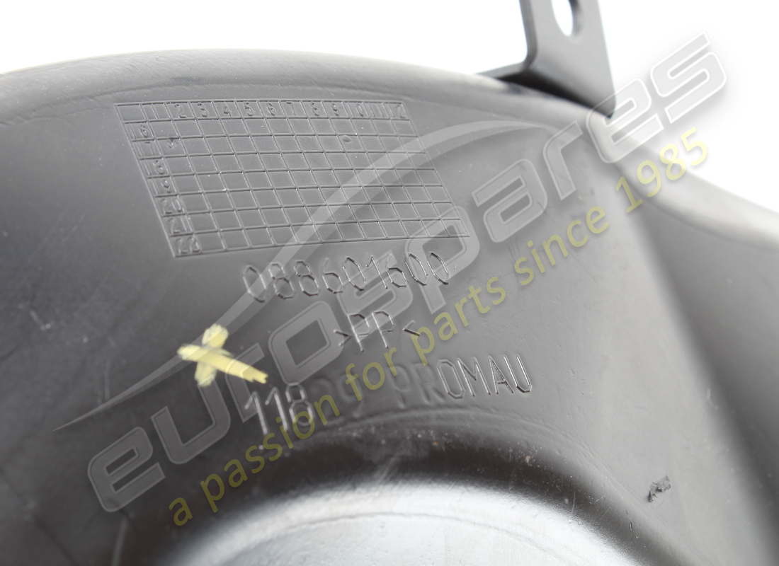 gebraucht ferrari rh demister luftkanal. teilenummer 88601600 (5)