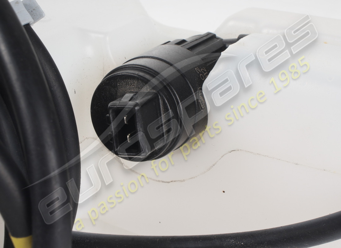gebraucht ferrari contenitore lavaparabr. komplett. teilenummer 980133 (4)