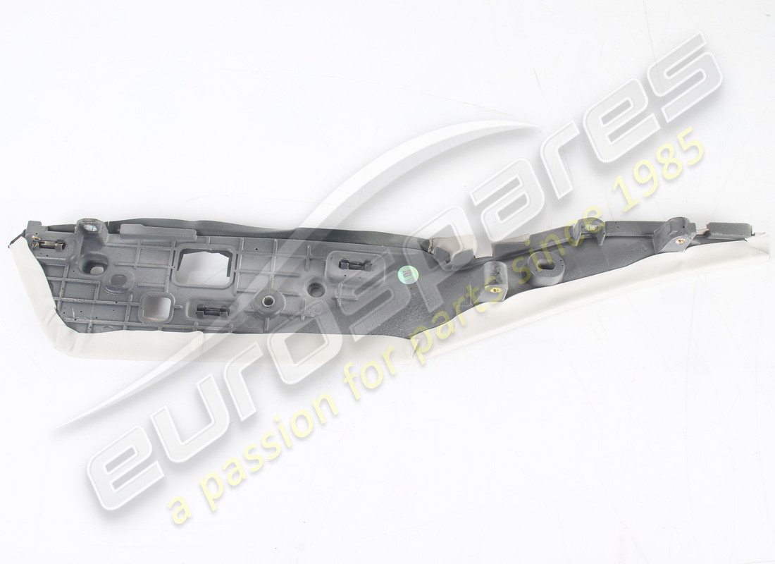 gebrauchte eurospares untere armaturenbrettverkleidungen in hellgrauem leder 4301 teilenummern 947673 und 947672 sind aus leder, nicht aus alcantara. teilenummer eap1723553 (15)