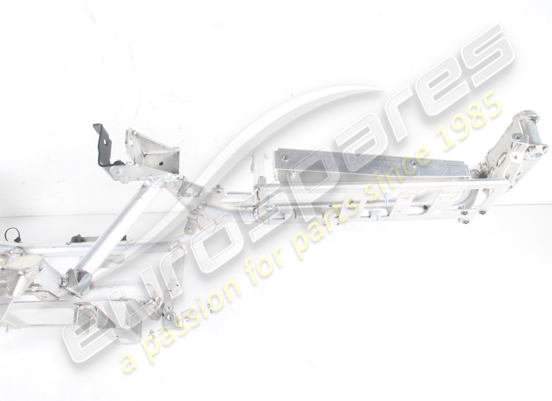 verwendet ferrari dashboard-querträger. teilenummer 88198100 (4)