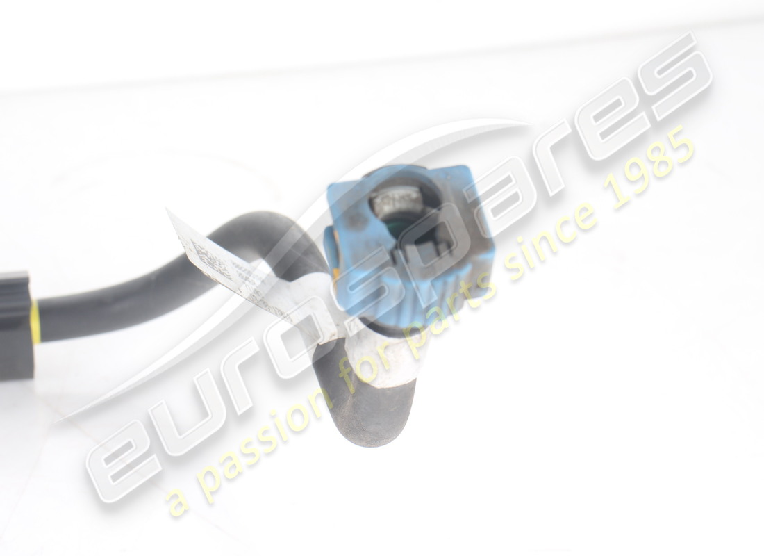 GEBRAUCHT FERRARI KRAFTSTOFFZUFUHRLEITUNG, HINTERER ABSCHNITT TEILENUMMER 285160 (3) gebraucht ferrari kraftstoffzufuhrleitung, hinterer abschnitt teilenummer 285160 (3)