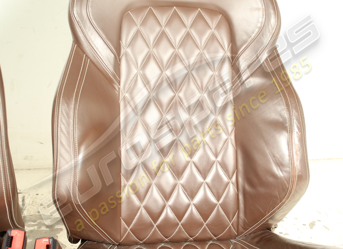gebraucht eurospares komplettes sitzset mit heckscheiben. teilenummer eap1564144 (4)