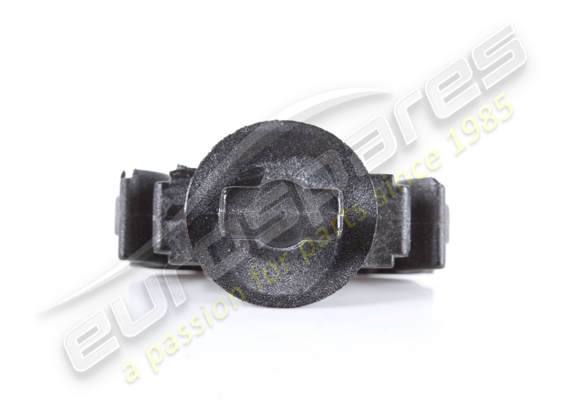 VERWENDET FERRARI CLIP. TEILENUMMER 81097300 (3) verwendet ferrari clip. teilenummer 81097300 (3)