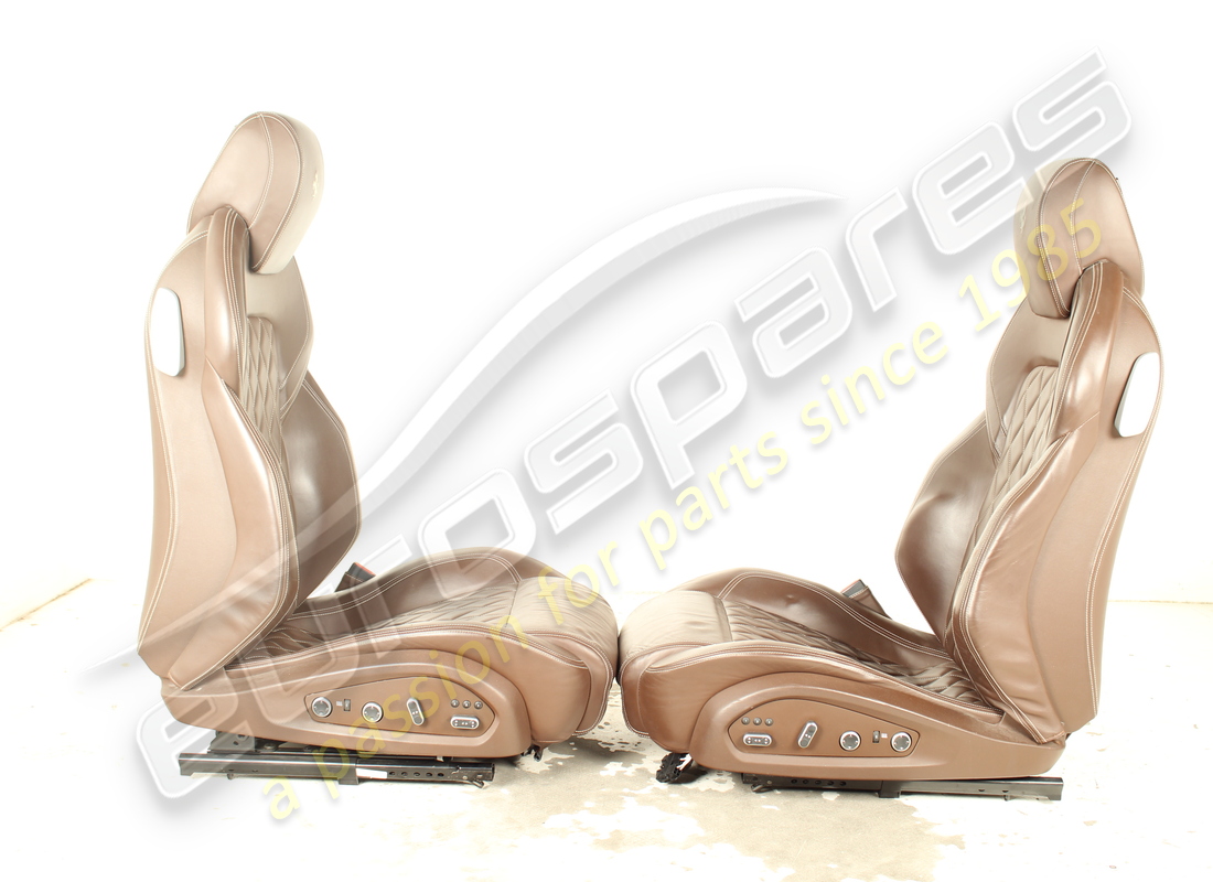 gebraucht ferrari komplettes sitzset mit heckscheiben. teilenummer eap1564144 (7)