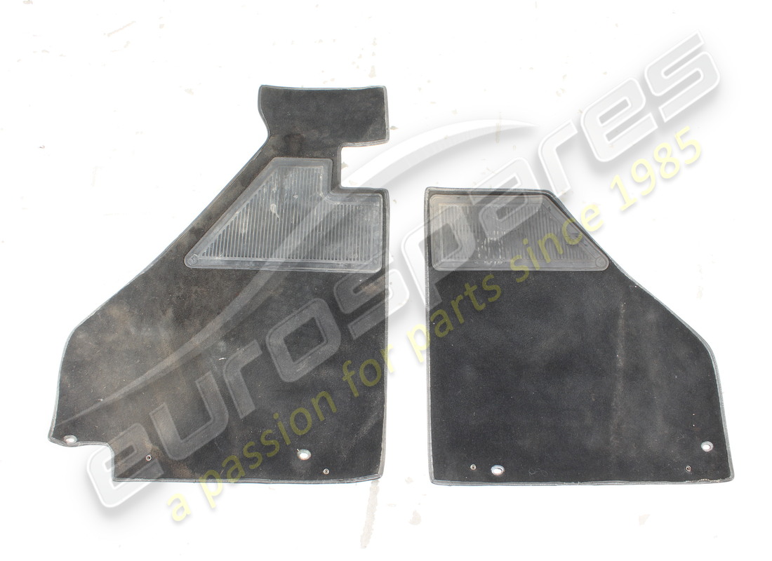 GEBRAUCHTER Ferrari LHD-OVERMAT-SATZ IN SCHWARZ/NERO. TEILENUMMER 64910890 (1)