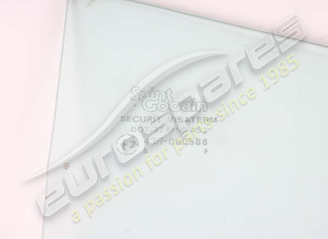gebraucht ferrari linkes hinteres teillicht-glas gts. teilenummer 60162906 (2)