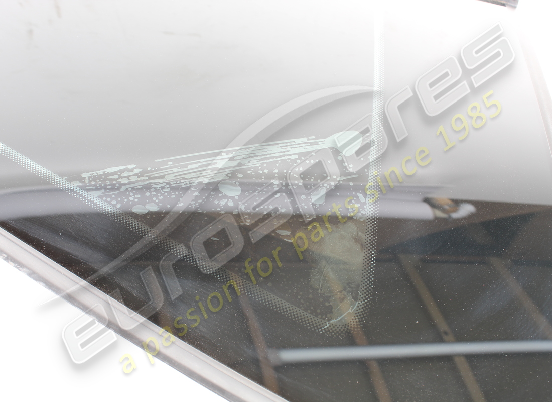 gebraucht ferrari rechtes heckfenster. teilenummer 81908600 (2)