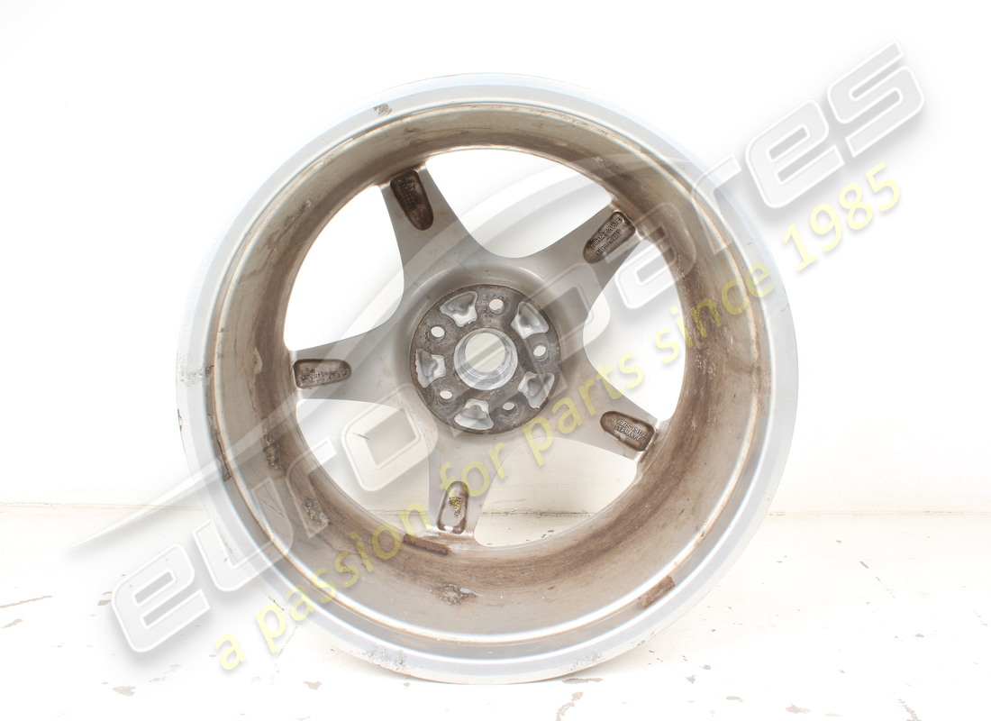 gebrauchte ferrari hinterradfelge 10jx19. teilenummer 194187 (3)