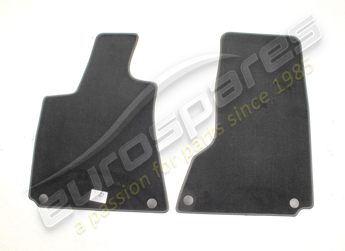 neues maserati frontmatten-kit schwarz. teilenummer 673004332 (1)