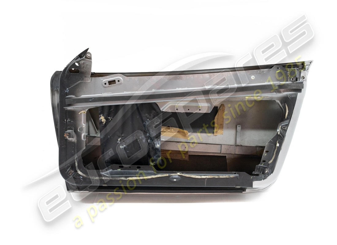 GEBRAUCHTER FERRARI RECHTER TÜRRAHMEN. TEILENUMMER 65909011 (6) gebrauchter ferrari rechter türrahmen. teilenummer 65909011 (6)