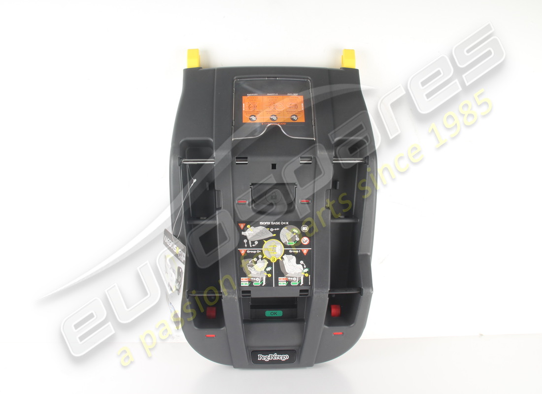 new maserati isofix base (pegperego). part number 940000421 (1)