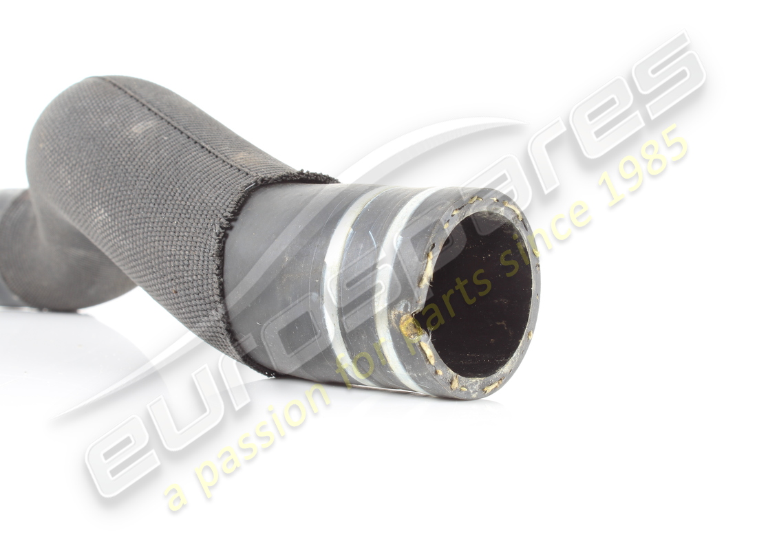 gebrauchter ferrari manicotto ingresso radiatore. teilenummer 883346 (2)