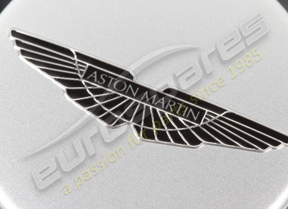 neues aston martin rademblem-silber. teilenummer ay2y1a096aa (4)