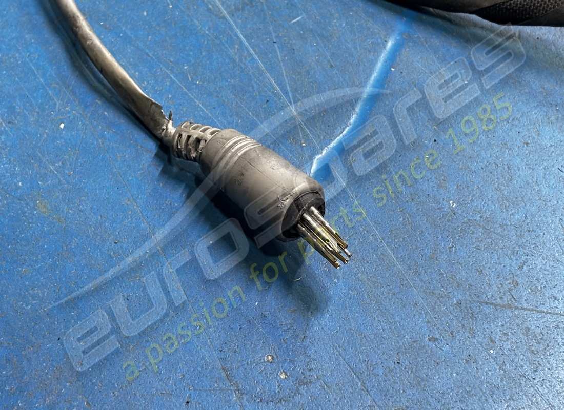beschädigt ferrari hinteres kabel. teilenummer 338456 (7)